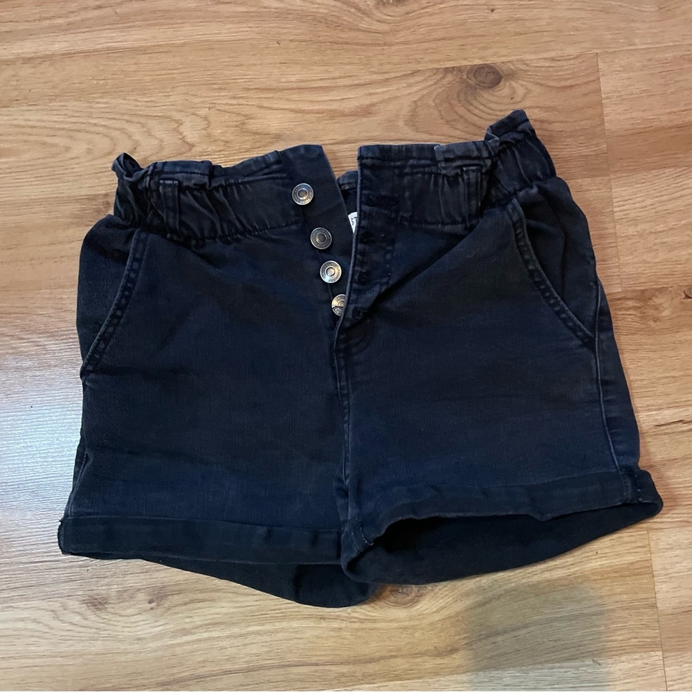 Vanilla Star Black Women's Shorts size 1 button fly
